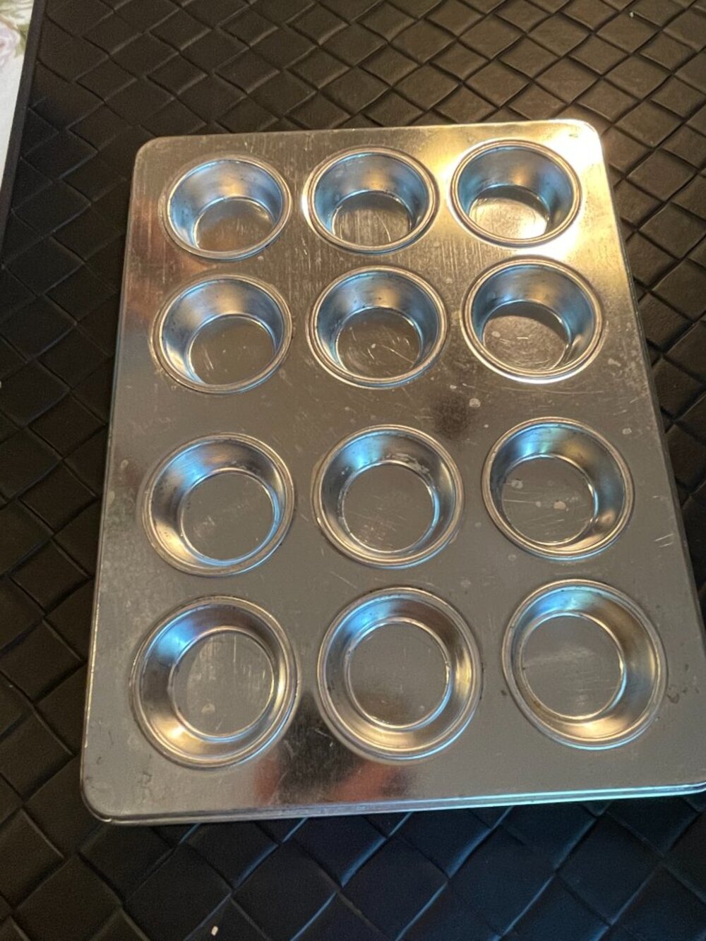 Vintage Mini 12 Cup Cake Baking Pan